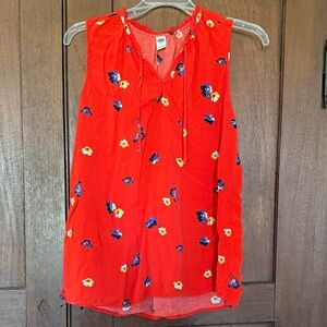 Old Navy Tank Top Shirt Top
size Large